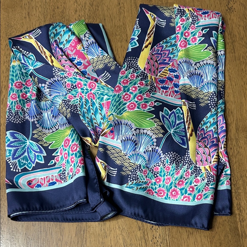 NWT J. McLaughlin Gemma Paradis Scarf